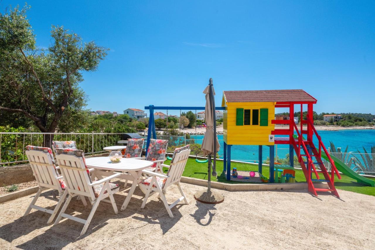 Apartments Villa Zrinka - Last Season Ever! Рогозница Экстерьер фото