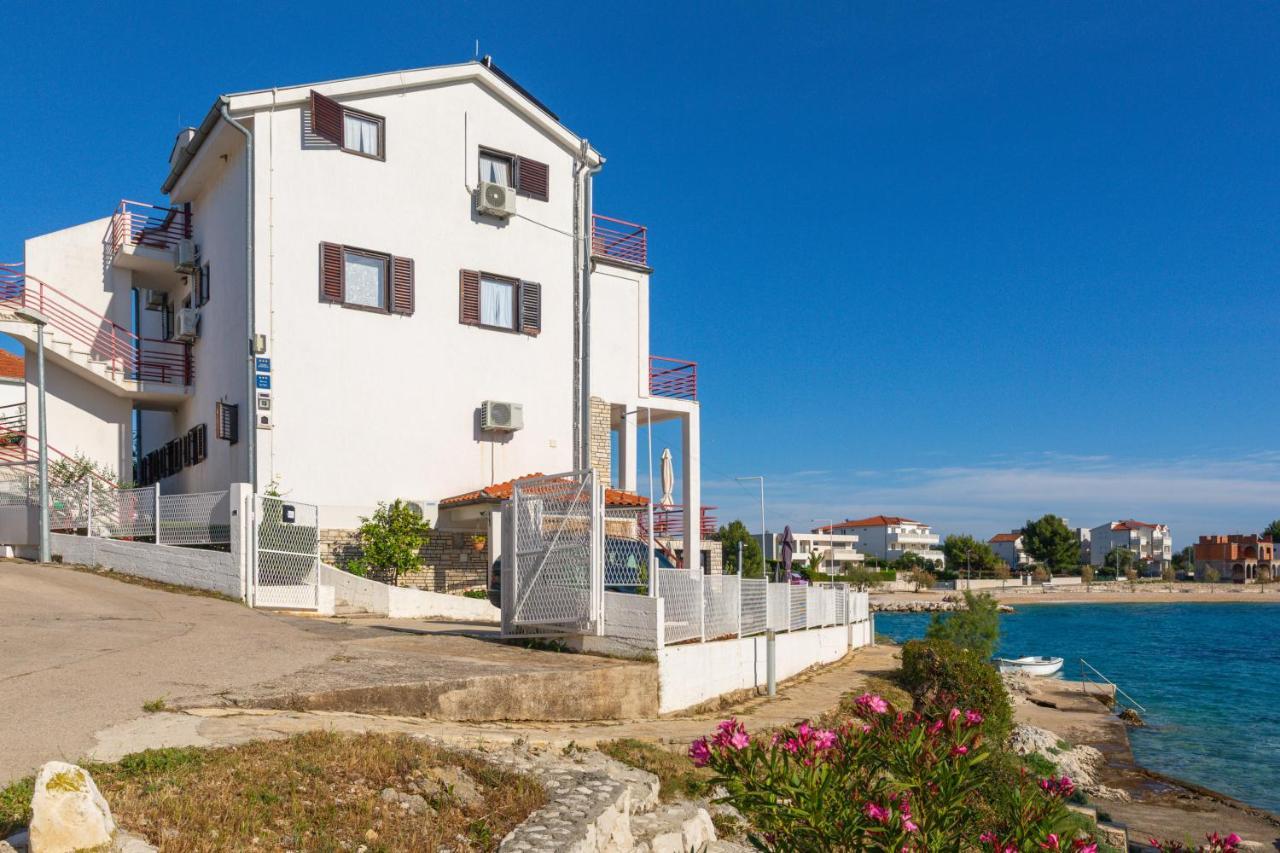 Apartments Villa Zrinka - Last Season Ever! Рогозница Экстерьер фото
