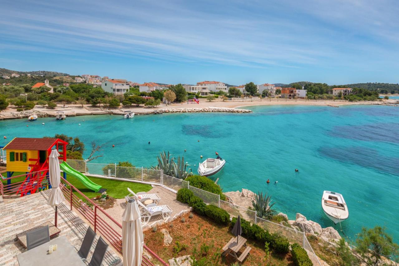 Apartments Villa Zrinka - Last Season Ever! Рогозница Экстерьер фото